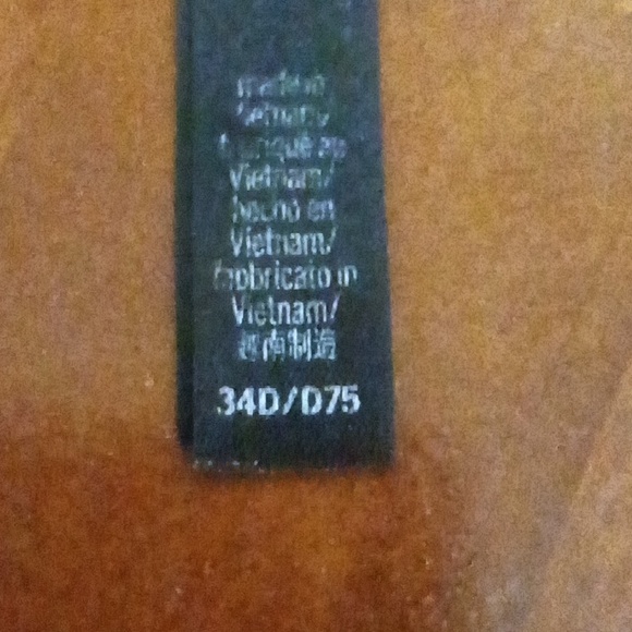 V.S. SPORTS BRA - Picture 3 of 5